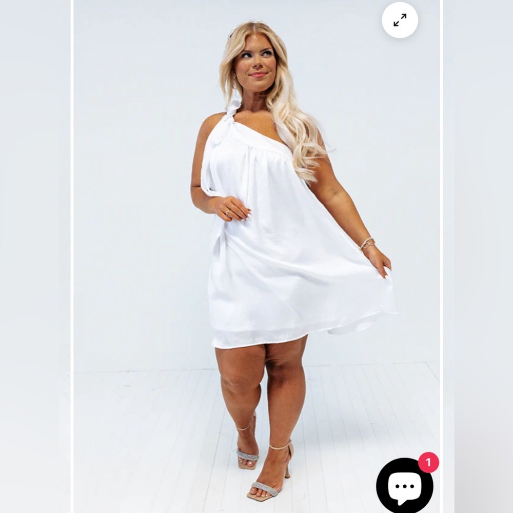 Elegant White Halter Mini Dress